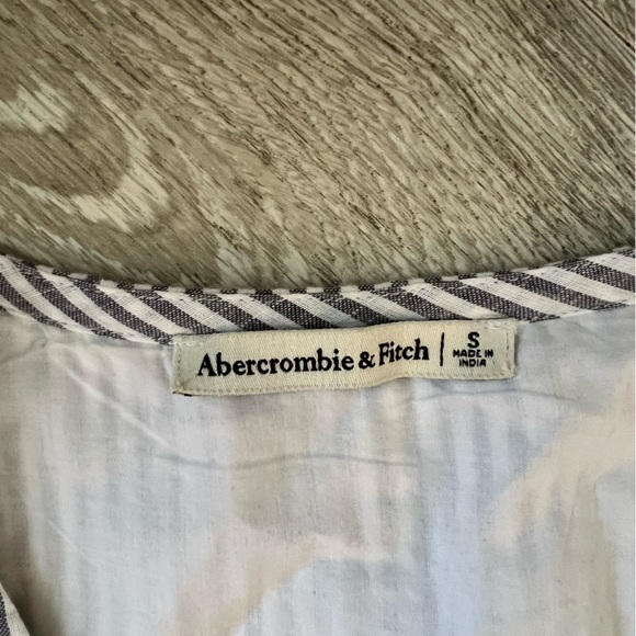 Abercrombie and fitch striped summer dress. Size S. - Picture 3 of 3